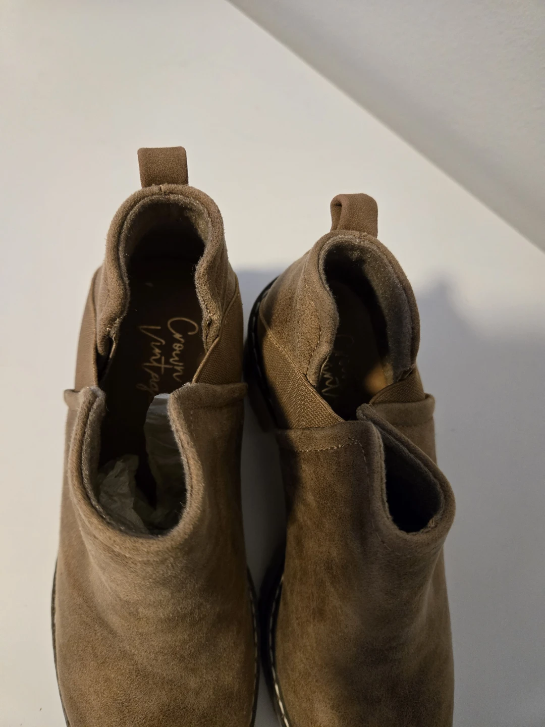 Crown Vintage Brown Suede Chelsea Boots - photo 3
