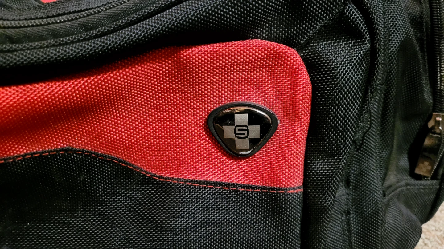 Swiss Gear Duffle / Gym Bag - photo 3