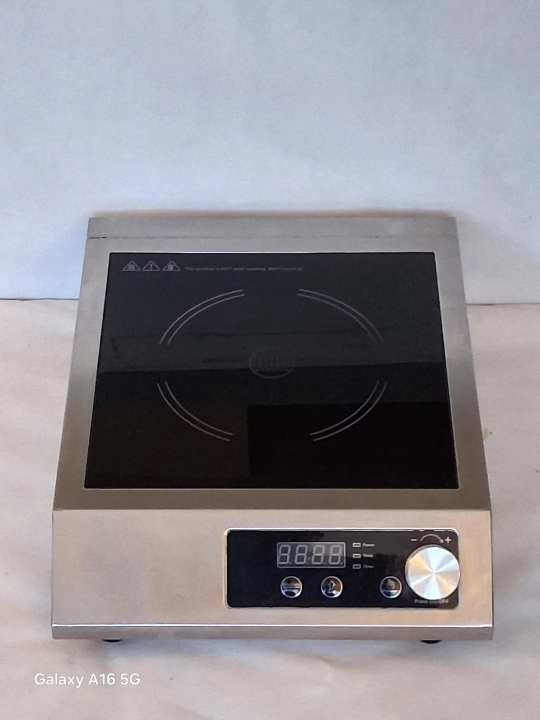 Avantco Single Countertop Induction Range Stainless Steel Body
