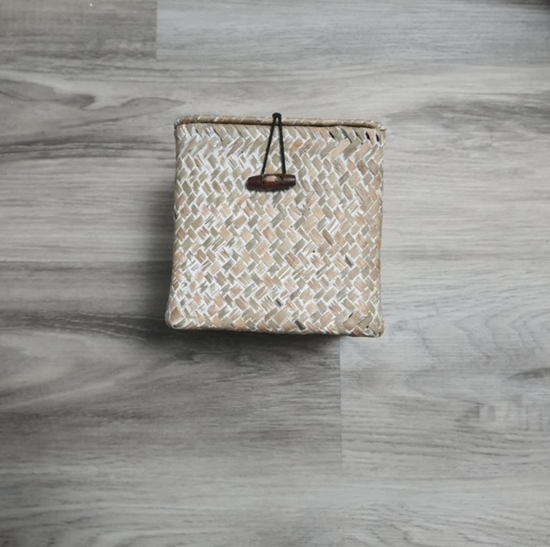 Handwoven Seagrass Basket | Artisan Crafted, Eco-Chic Storage