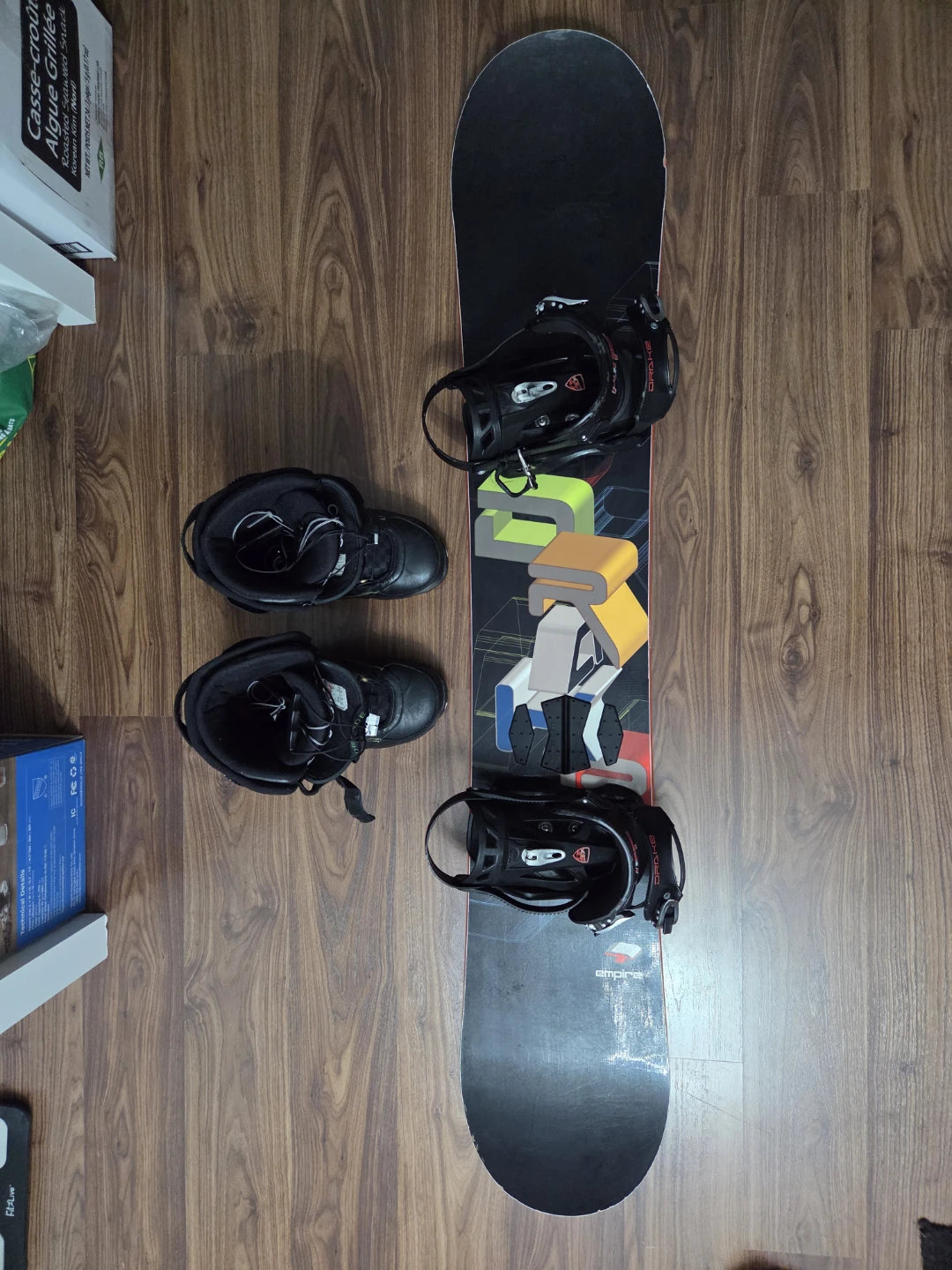 Snowboard Set - Drake Board 152cm + Bindings + Boots