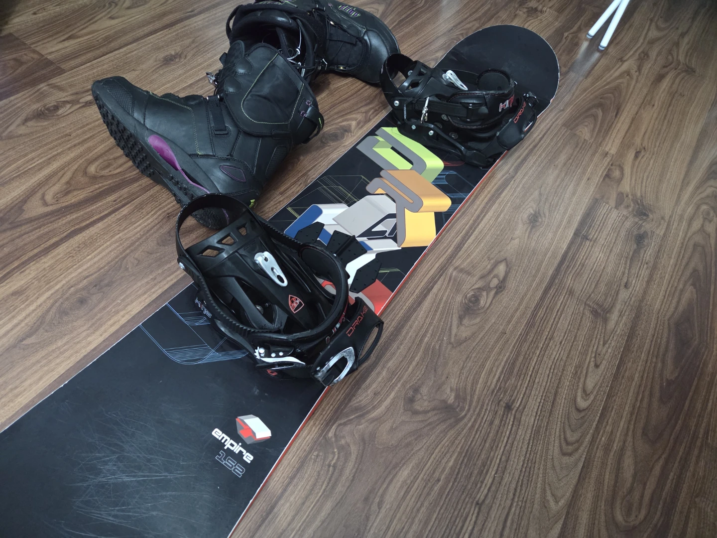 Snowboard Set - Drake Board 152cm + Bindings + Boots - photo 3