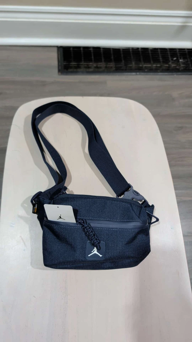 Jordan Crossbody Bag