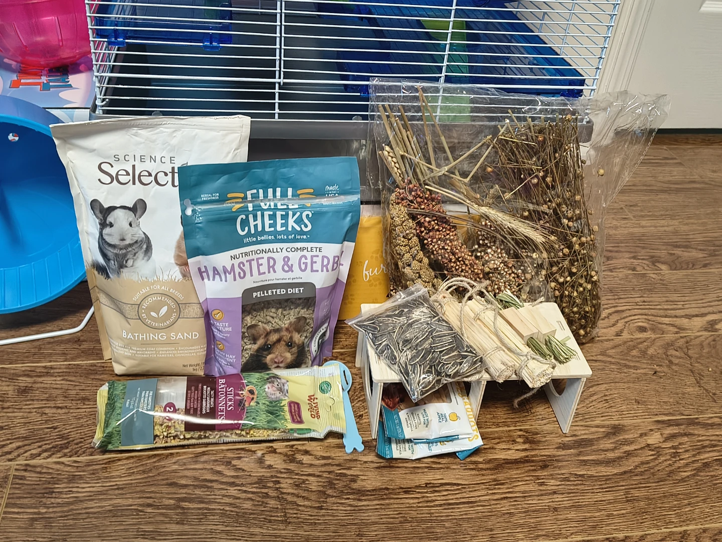 Hamster Cage and Supplies Bundle - photo 4
