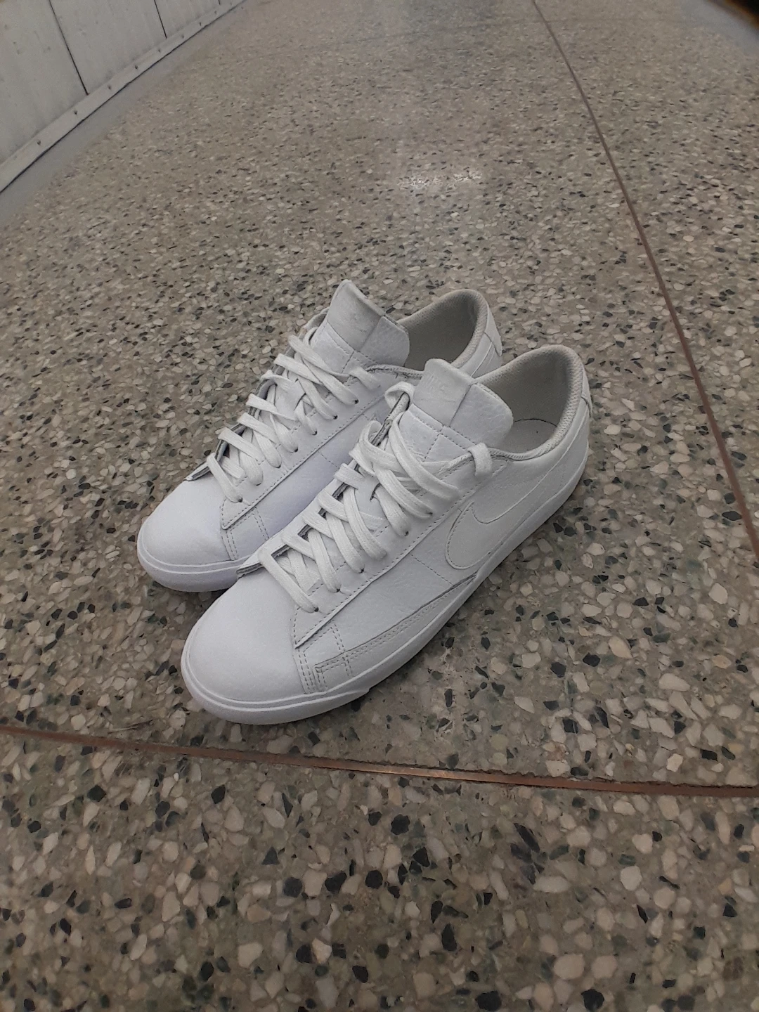 Nike White Leather Sneakers Men's Size 9 - photo 4