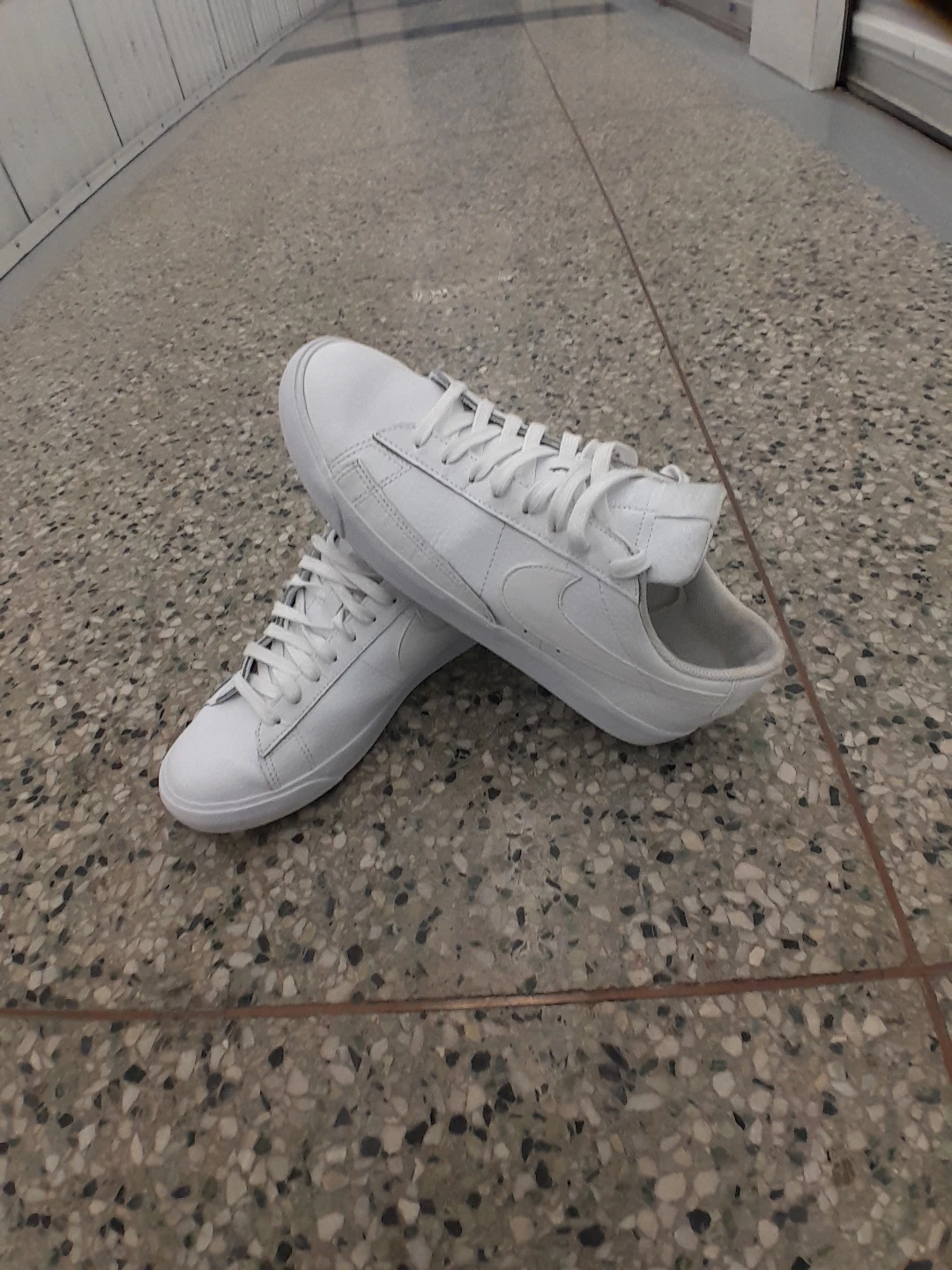 Nike White Leather Sneakers Men's Size 9 - photo 5