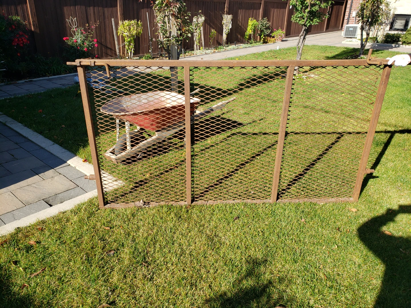 Utility trailer gate