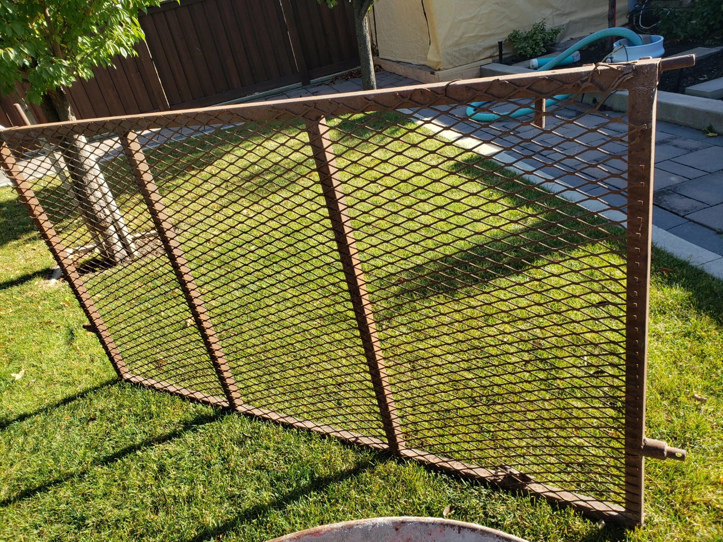 Utility trailer gate - photo 3