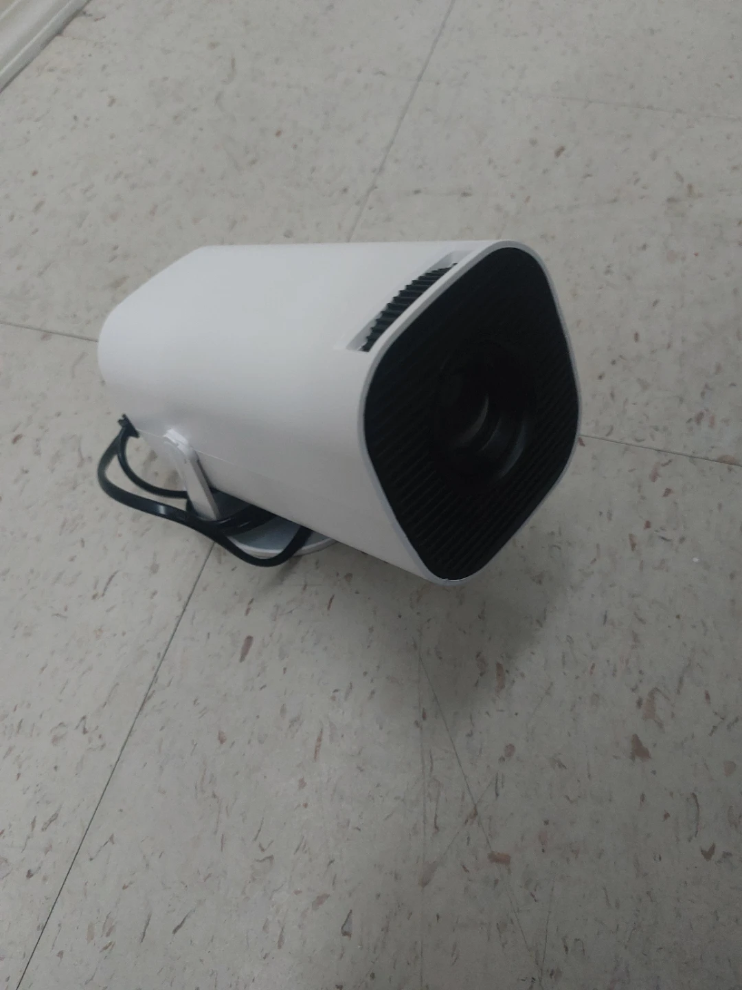 White Mini Projector with Remote - photo 2