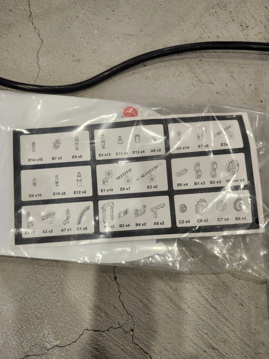 STEM 13-in-1 Solar Robot Kit - photo 4