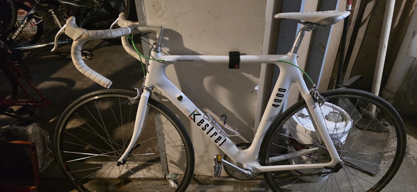 Kestrel 4000 Advanced Composite Road Bike