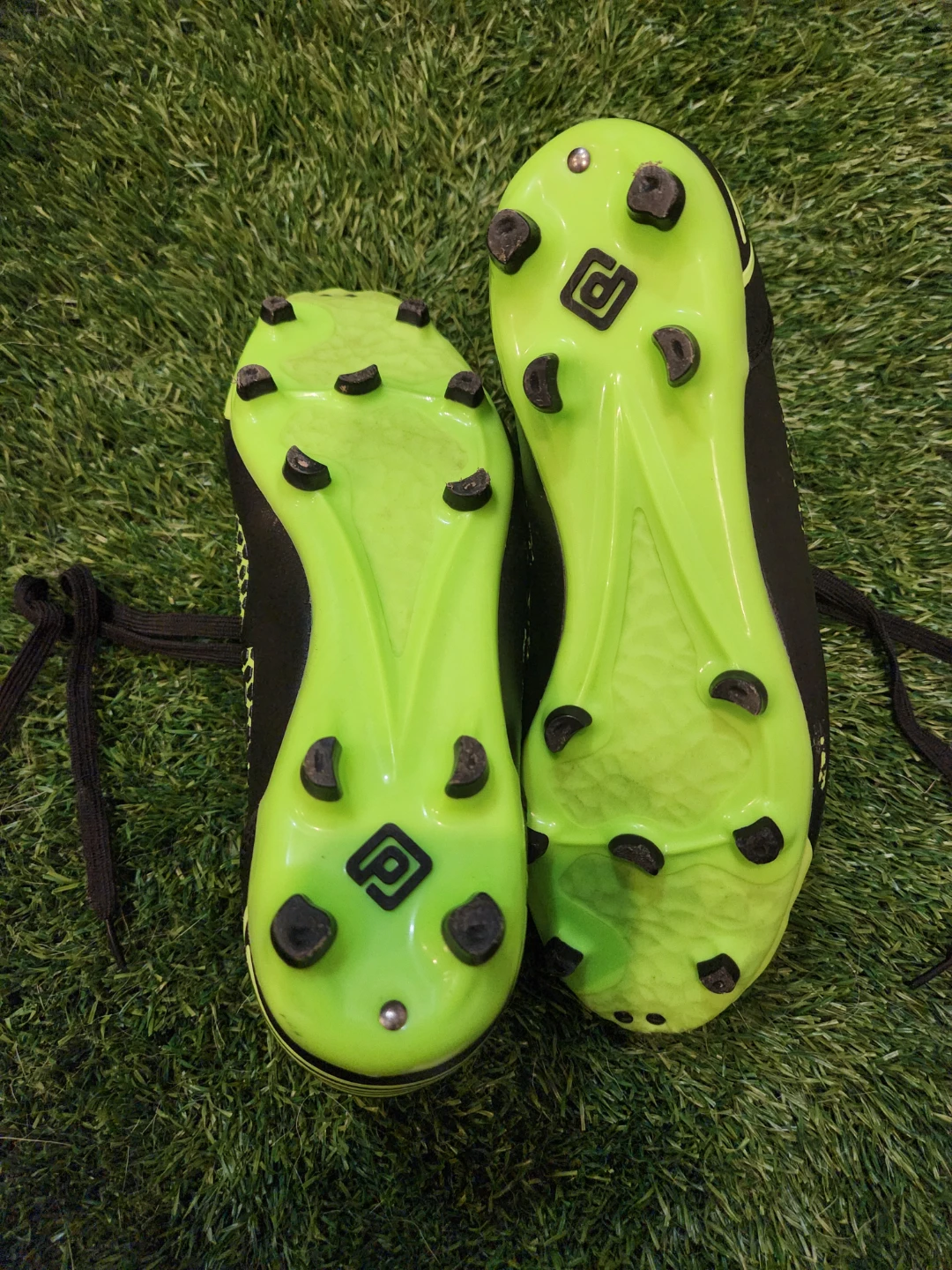 Dream Pairs Men's Fashion Soccer Cleats - photo 4