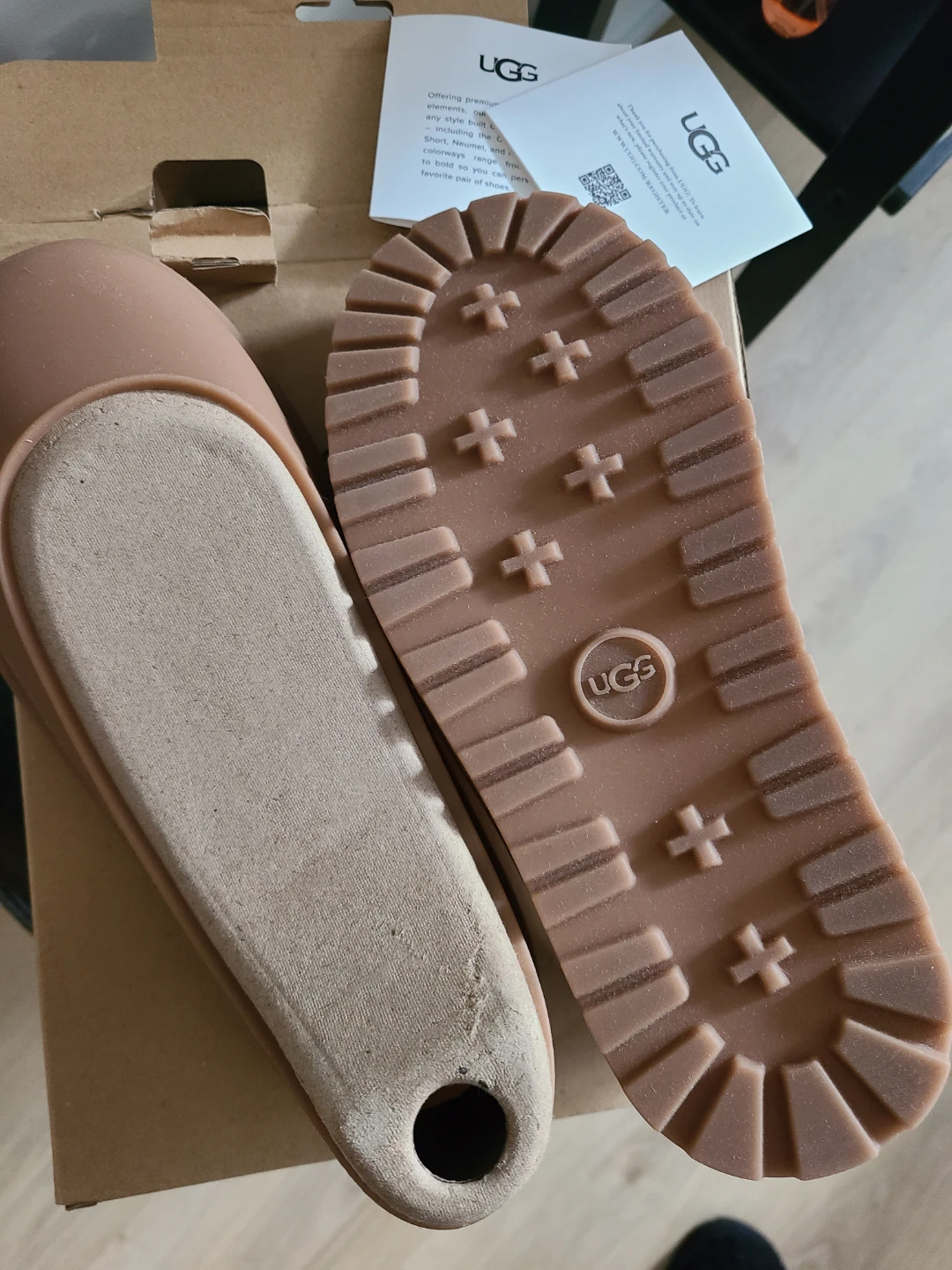 UGG UGGguard shoe protectors in Chestnut - photo 2