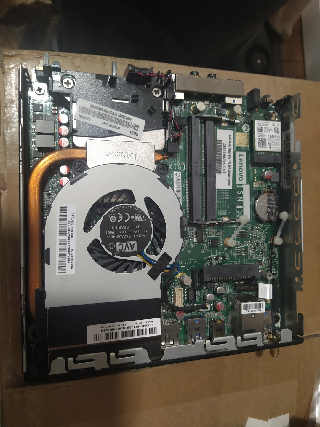 Lenovo M700 Core i5 Mini Desktop Computer - photo 4