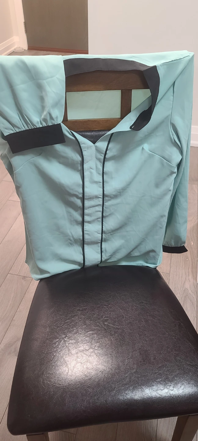 Women's Tops Bundle size s  /m - photo 2