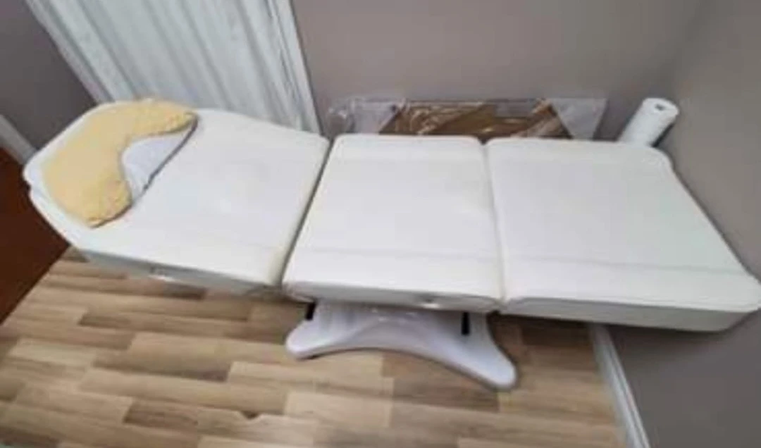 Hydraulic Laser / Facial Bed
