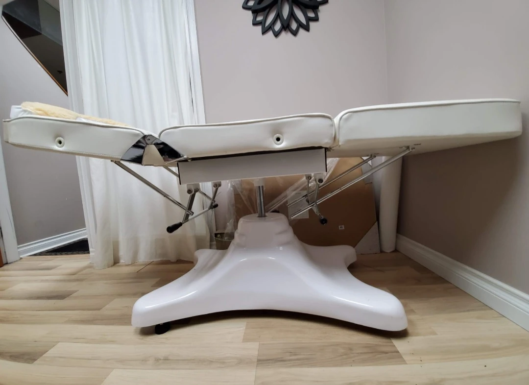 Hydraulic Laser / Facial Bed - photo 4