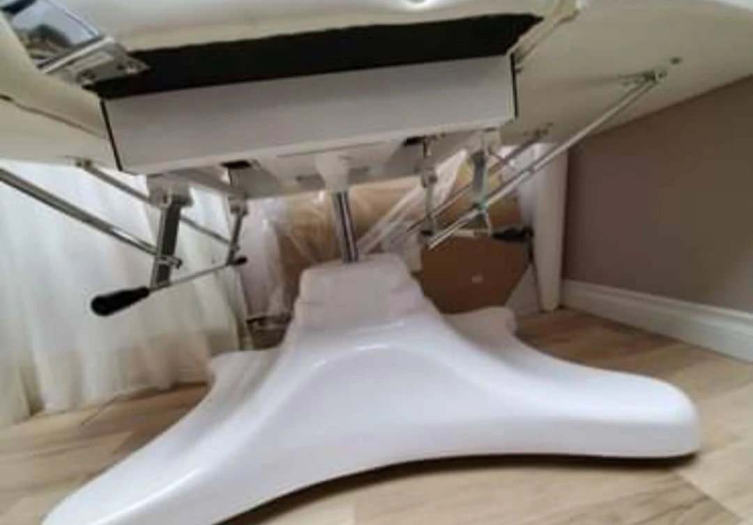 Hydraulic Laser / Facial Bed - photo 5