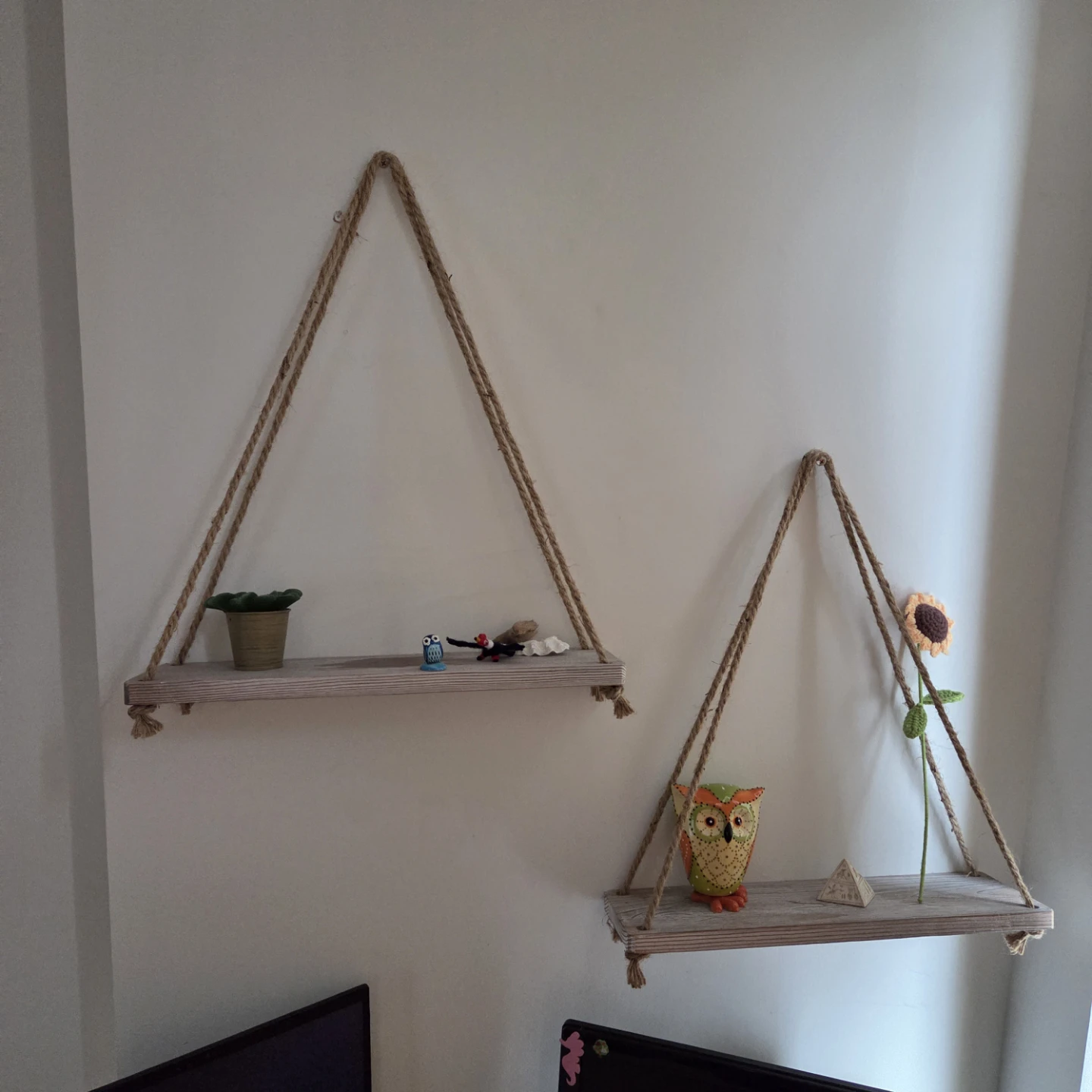 Hanging Shelves - photo 2