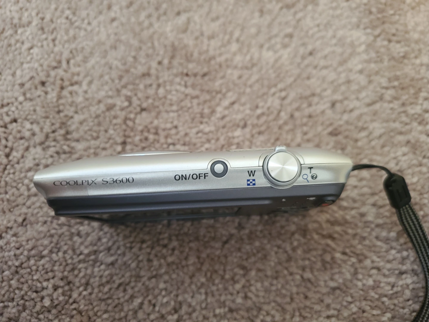 Nikon COOLPIX S3600 Digital Camera - Silver - photo 5