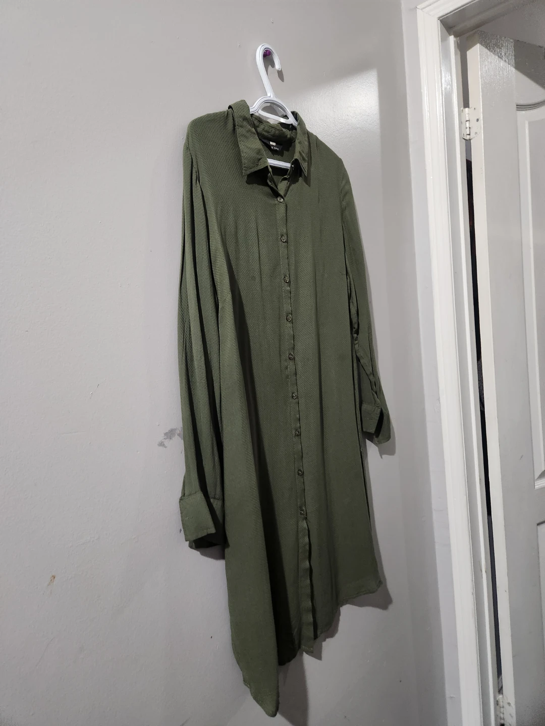 ASOS DESIGN Textured Oversized Midi Shirt Dress Khaki Green - photo 3