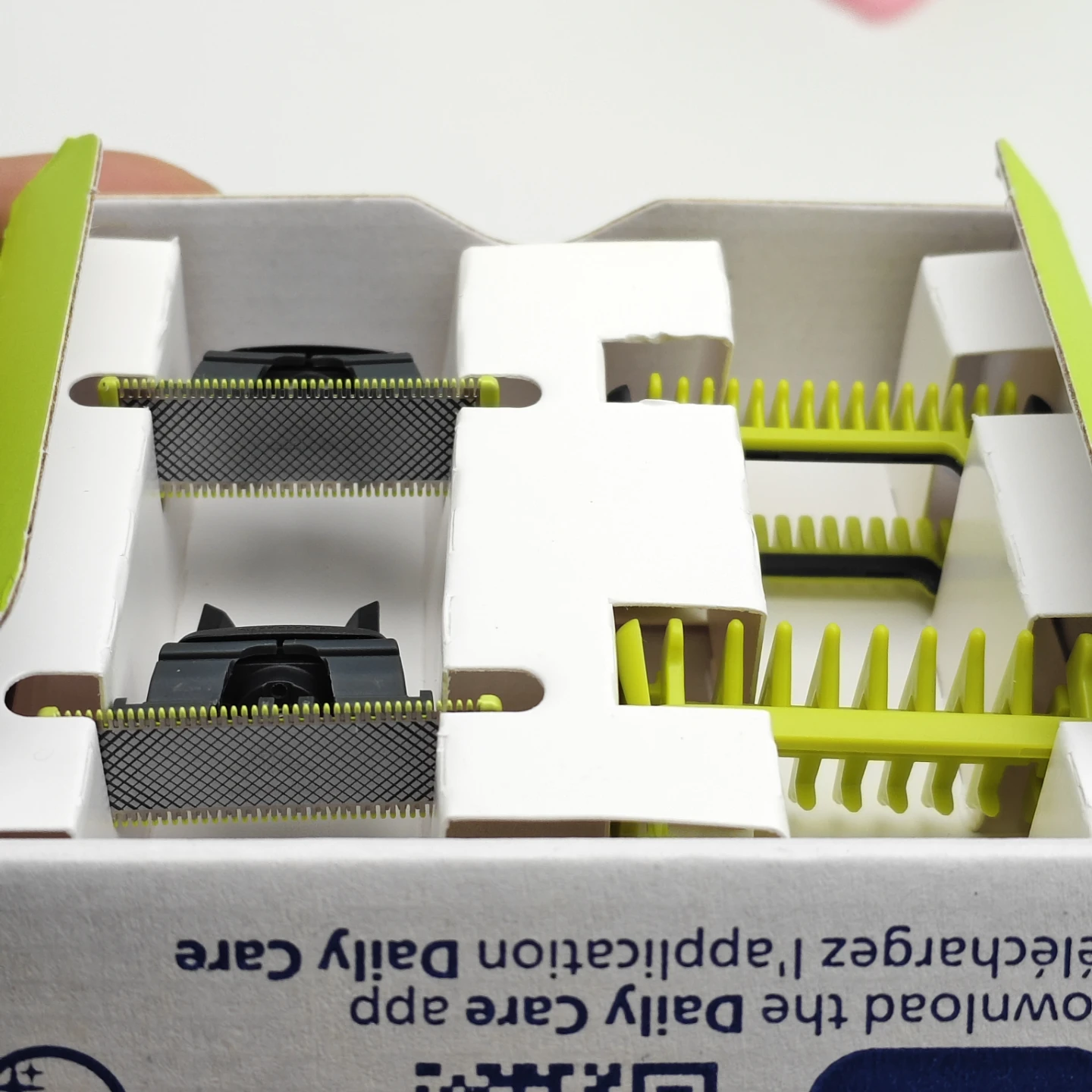 Philips OneBlade Original Blades 2X + 1 Body Kit - photo 4