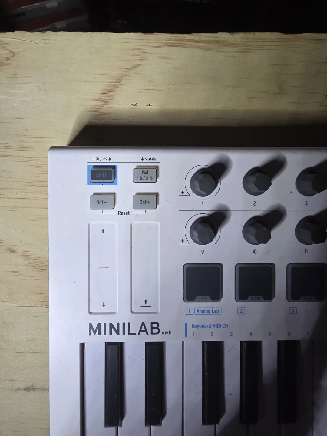 Arturia Minilab MkII MIDI Keyboard Controller - photo 4