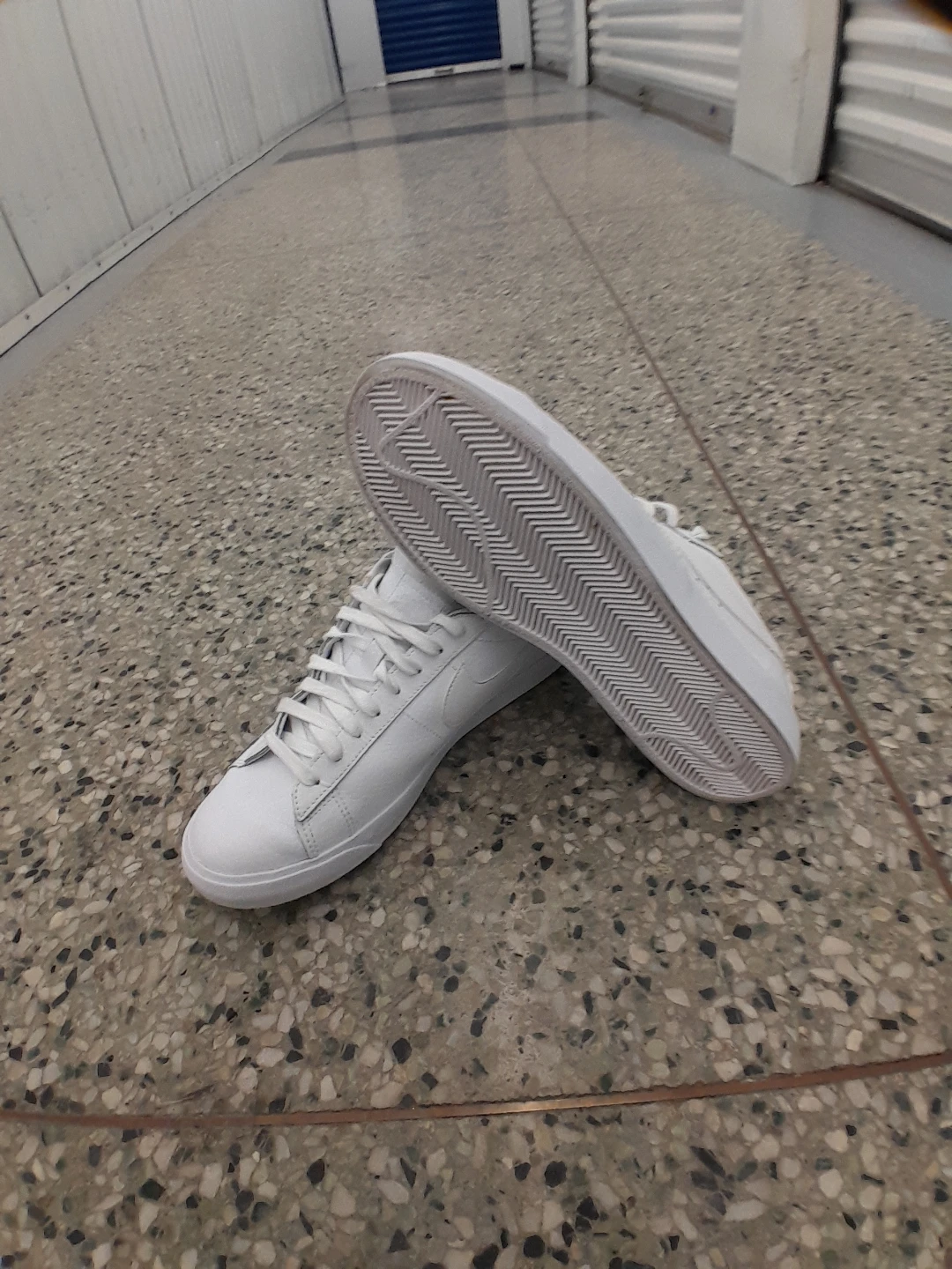 Nike White Leather Sneakers Men's Size 9 - photo 3