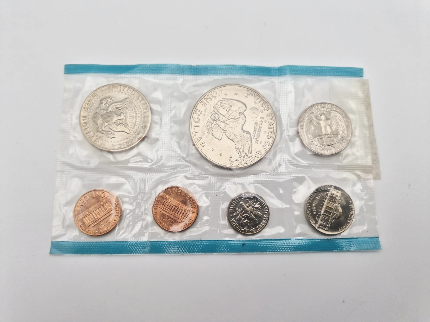 🤩 4 Uncirculated US Coin Set 1973 - photo 3