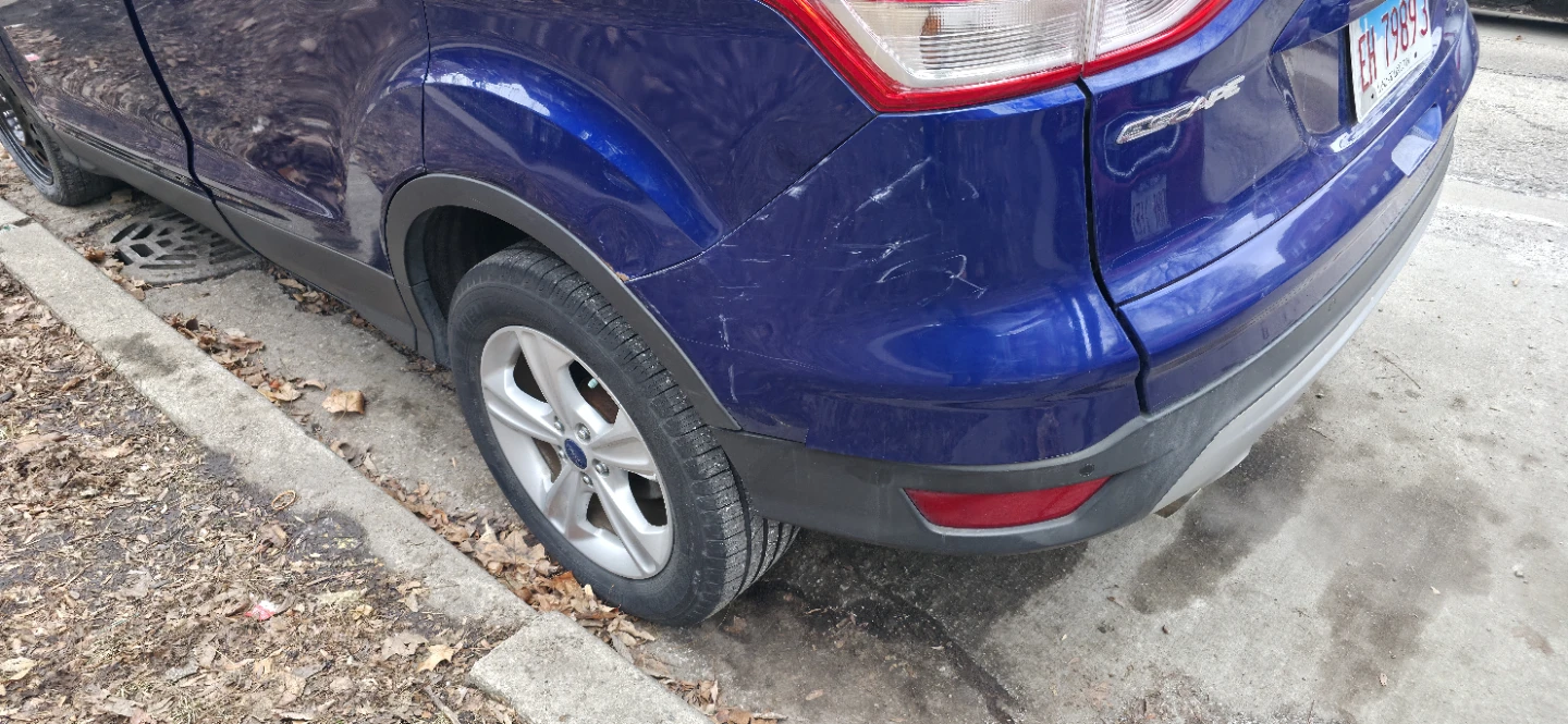 Blue Ford Escape 2014 - photo 3