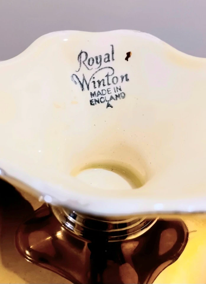 Vtg. Royal Winton Golden Porcelain Bonboniere - photo 5