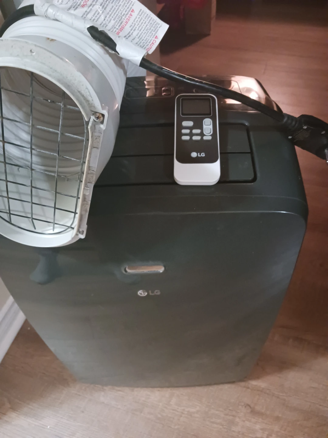 LG Portable Air Conditioner with Remote