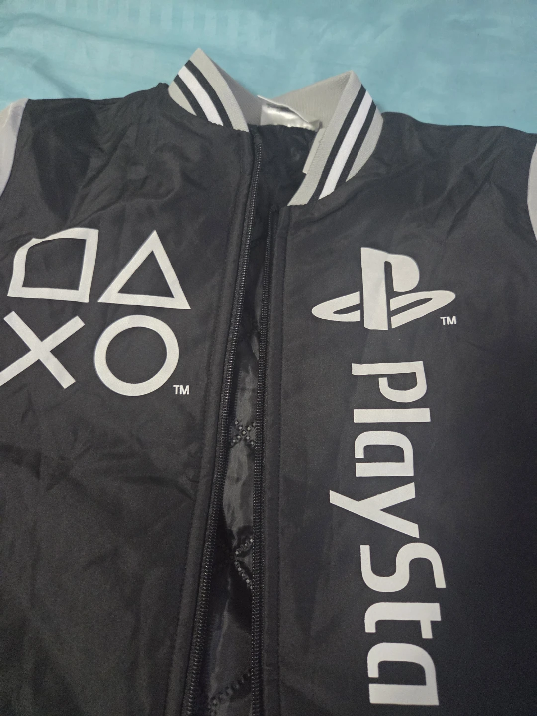 PlayStation Bomber Jacket Youth Size 10/12 - photo 3