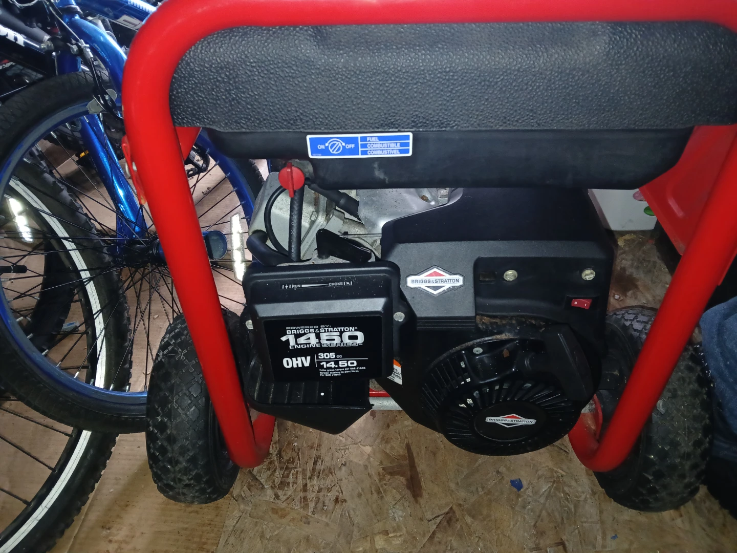 Husky 5000 Watt Portable Generator - photo 2