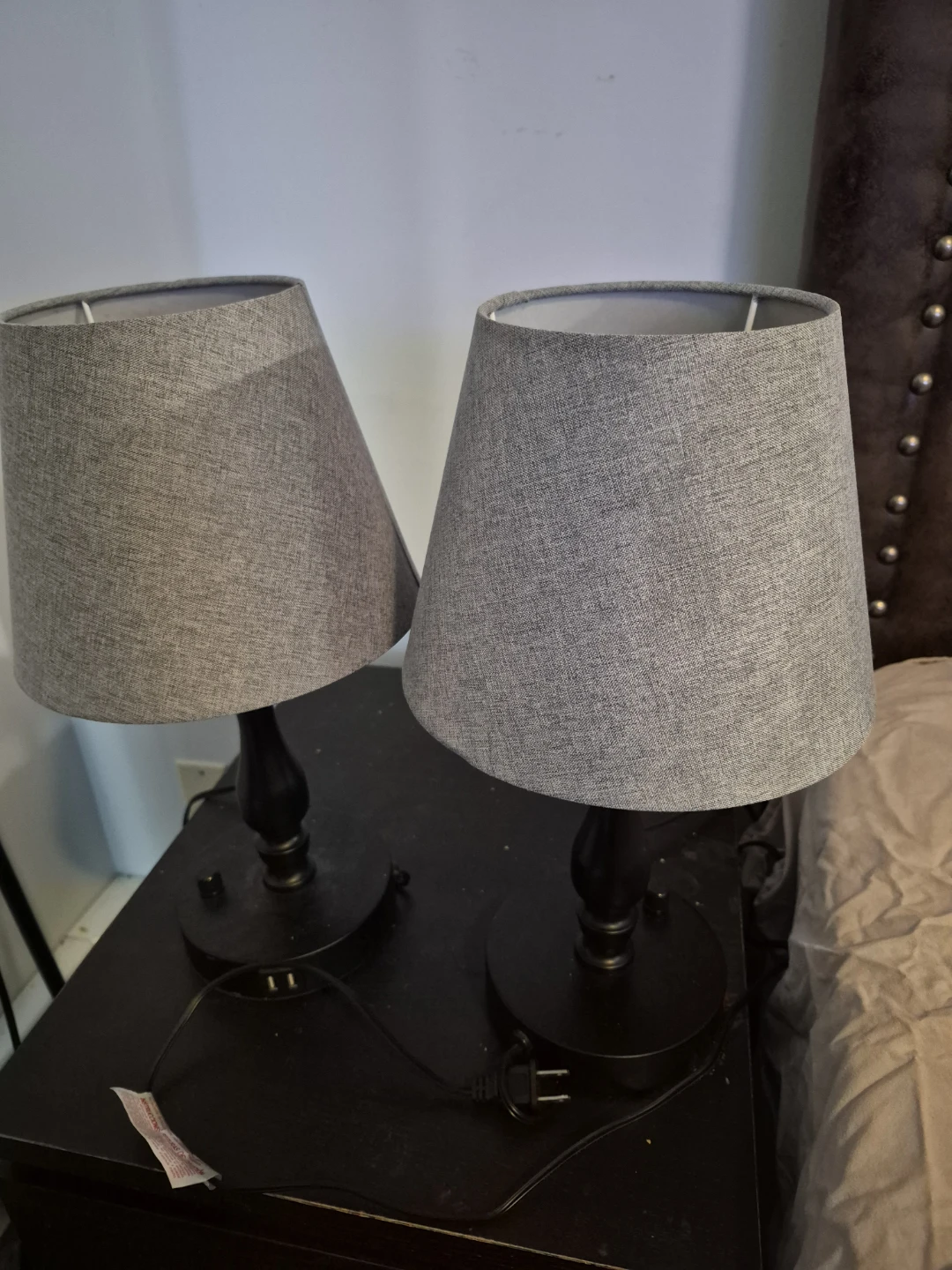 Pair of Grey Lamps - photo 2