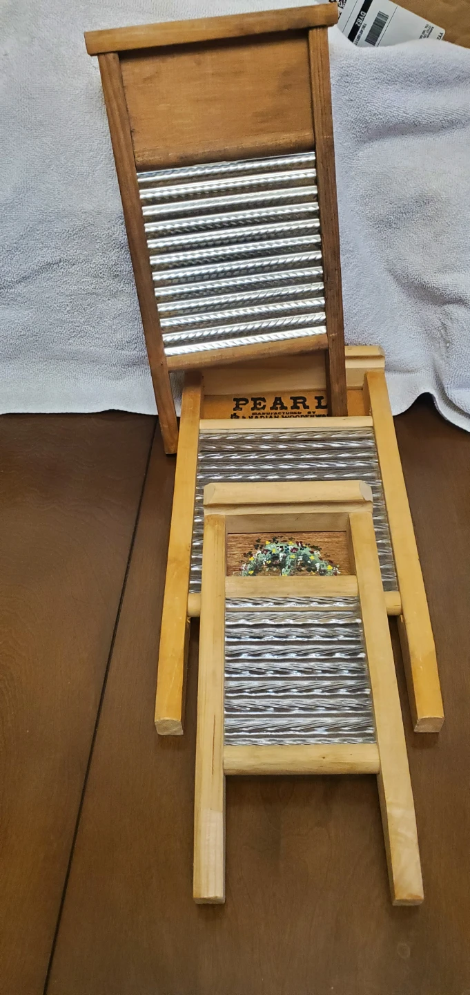 Vintage Pearl Washboard 🏆