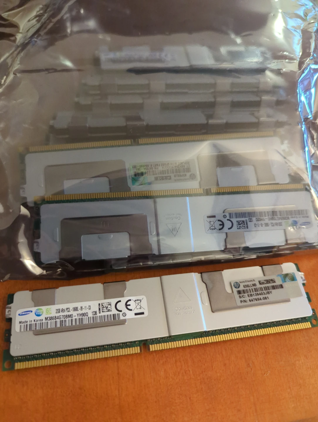 Samsung 32GB DDR4 RAM Stick - photo 3