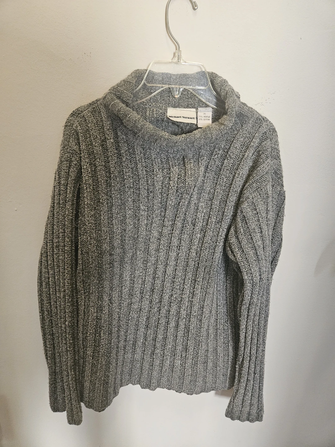 Gray sweater 🏆