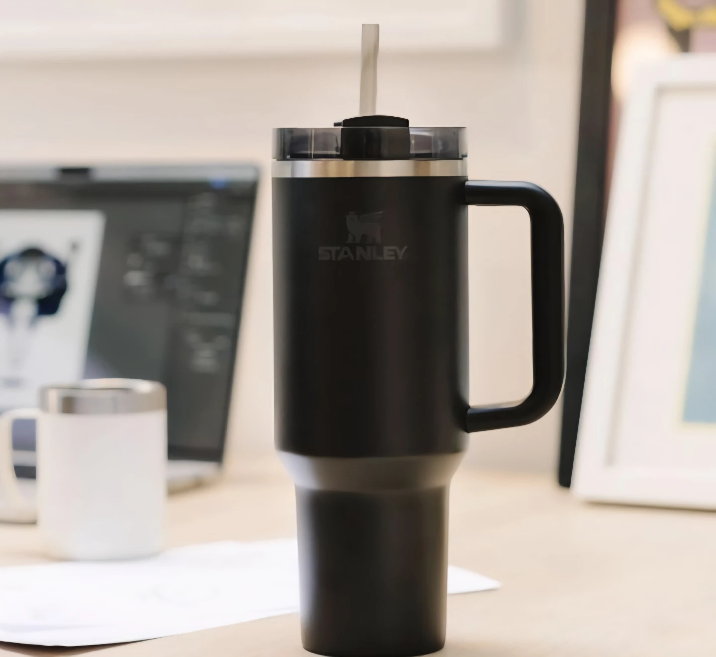 Stanley The Quencher H2.0 Flowstate Tumbler 40oz Black - photo 3