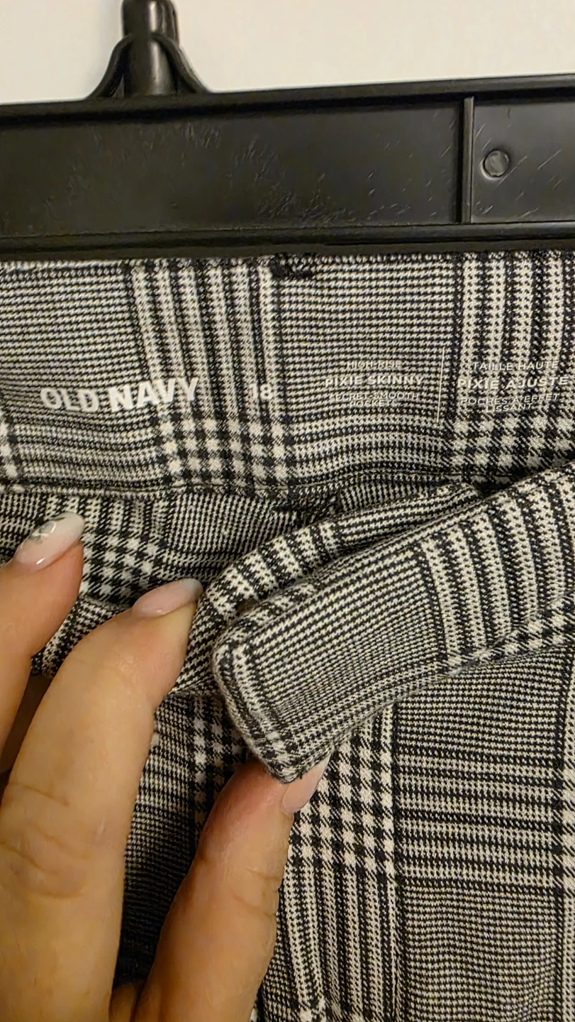 Old Navy Plaid High-Waisted Pixie Pants Women's Size 18 - photo 2