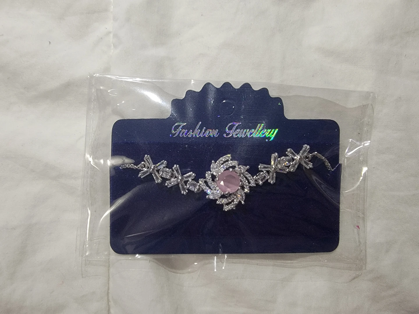 Fashion Jewellery Bracelet with Pink Stone