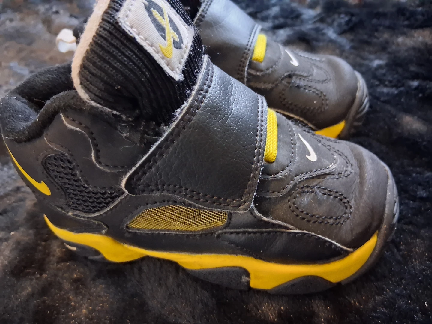 Nike Toddler Shoes Size us 8 c