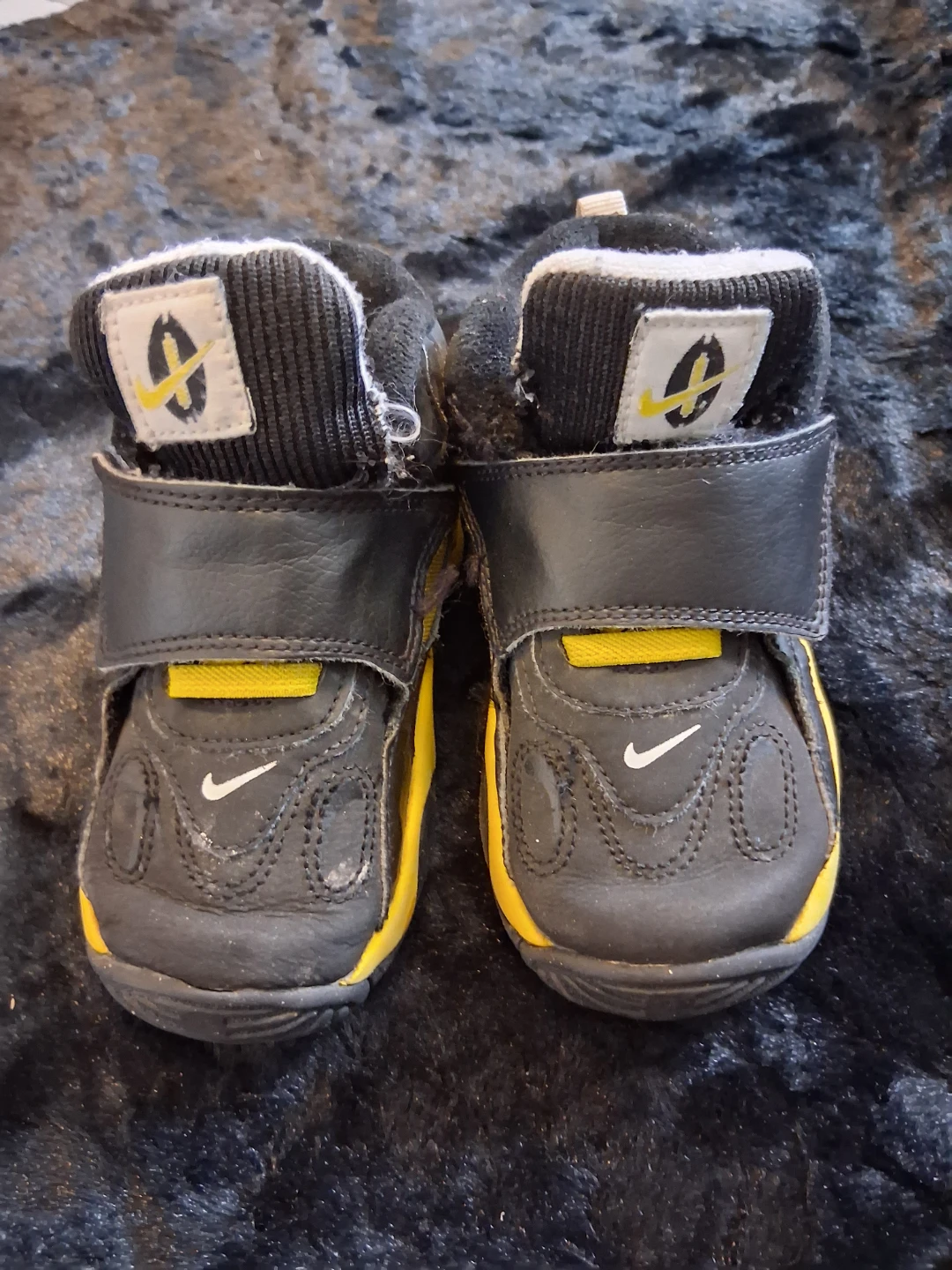 Nike Toddler Shoes Size us 8 c - photo 3