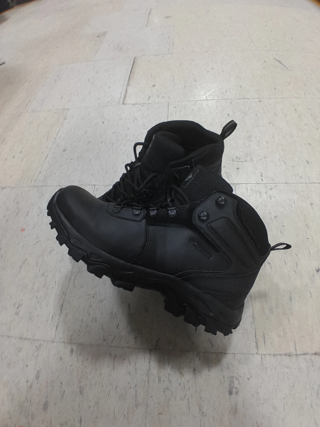 Columbia Black Hiking Boots Men's Size 9 - photo 3