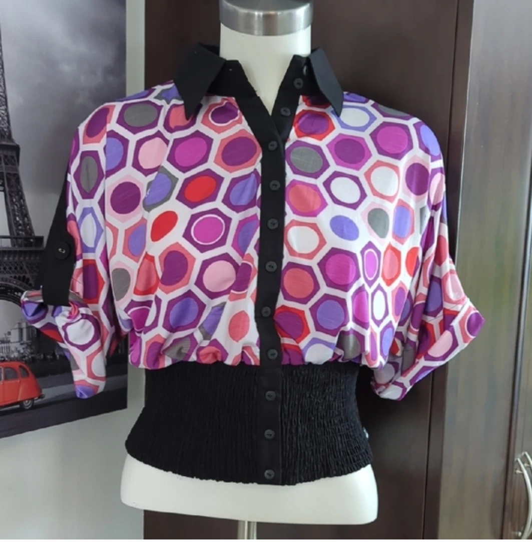 Foxy Jeans "Coup de Coeur" Blouse with Geometric Pattern