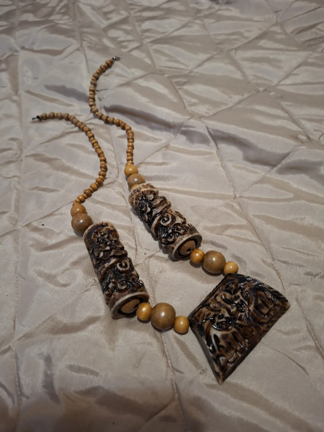 Carved Pendant and Wood Bead Necklace🏆 - photo 5
