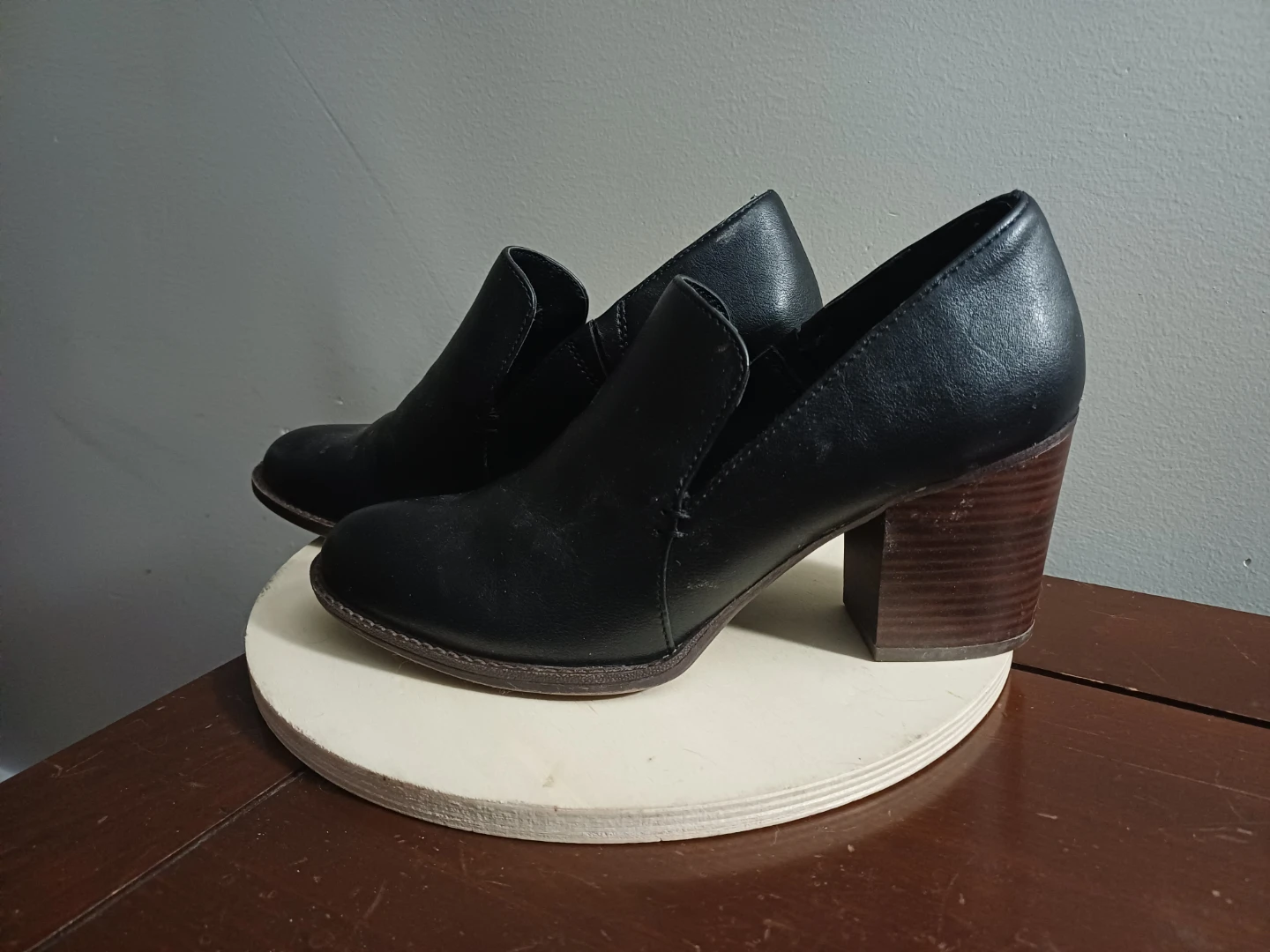 Sofft Black Leather Block Heel Loafers - photo 2