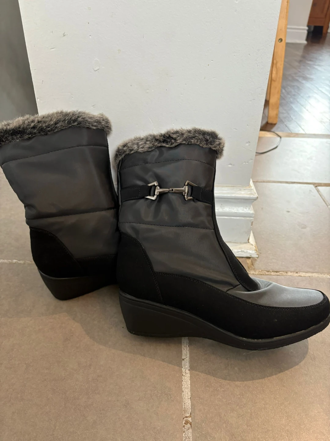 Black Winter Boots - Size 8 - photo 2