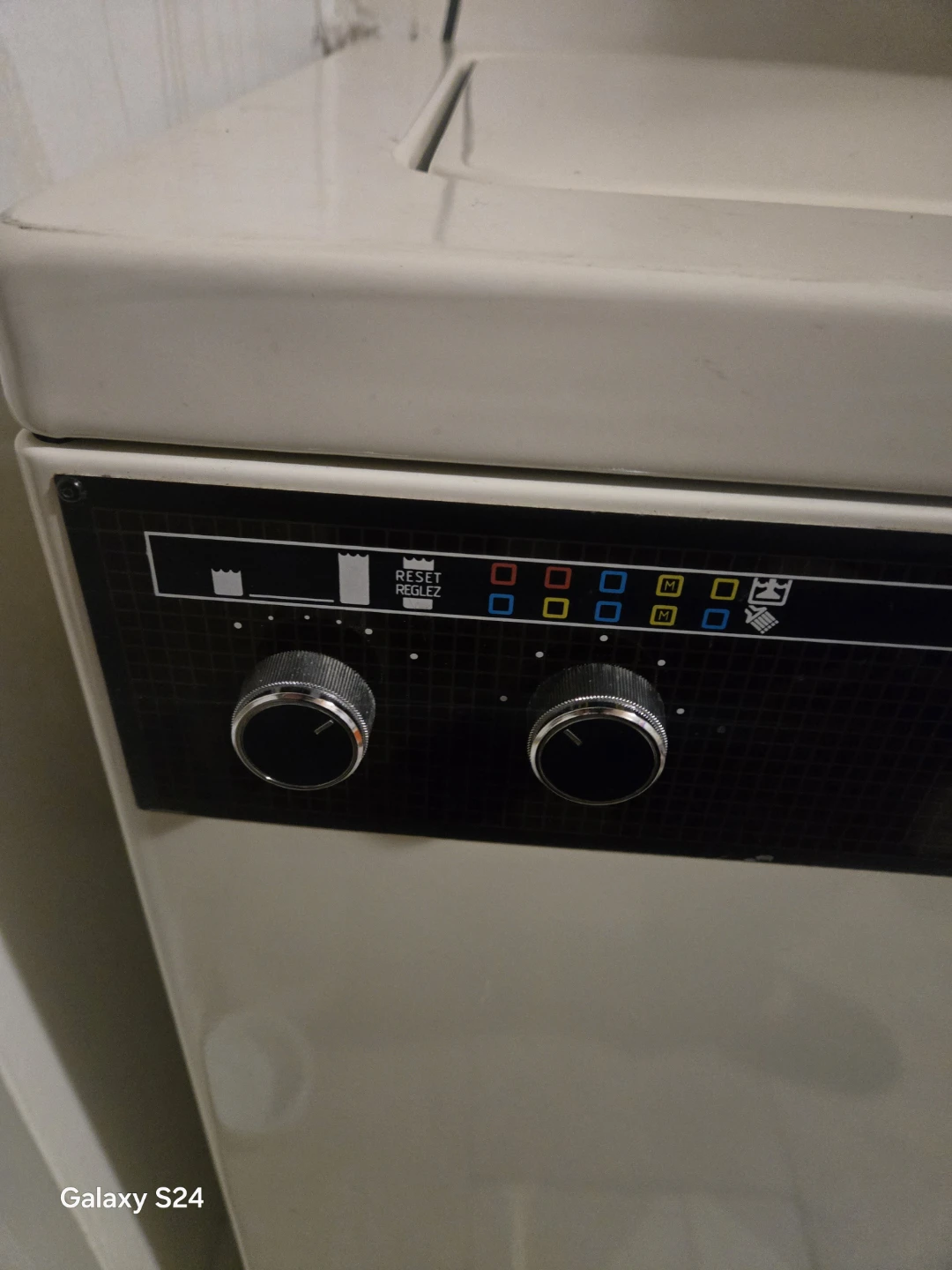 Inglis Top Load Washing Machine - photo 2