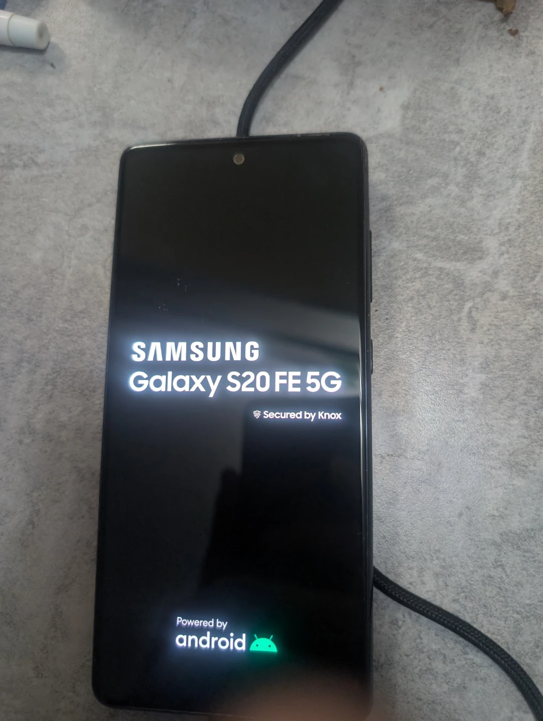 Samsung Galaxy S20 FE 5G Smartphone